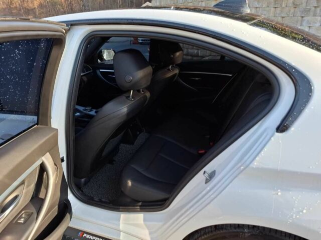 Белый БМВ 3 Серия, объемом двигателя 2 л и пробегом 85 тыс. км за 5900 $, фото 5 на Automoto.ua