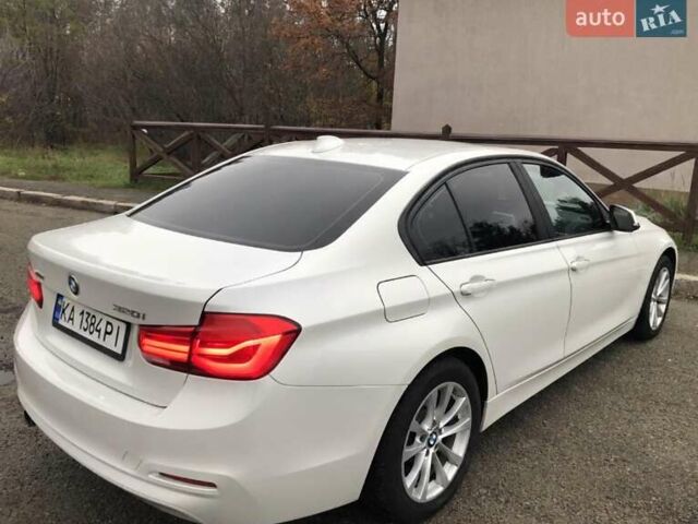 Белый БМВ 3 Серия, объемом двигателя 2 л и пробегом 95 тыс. км за 17300 $, фото 6 на Automoto.ua