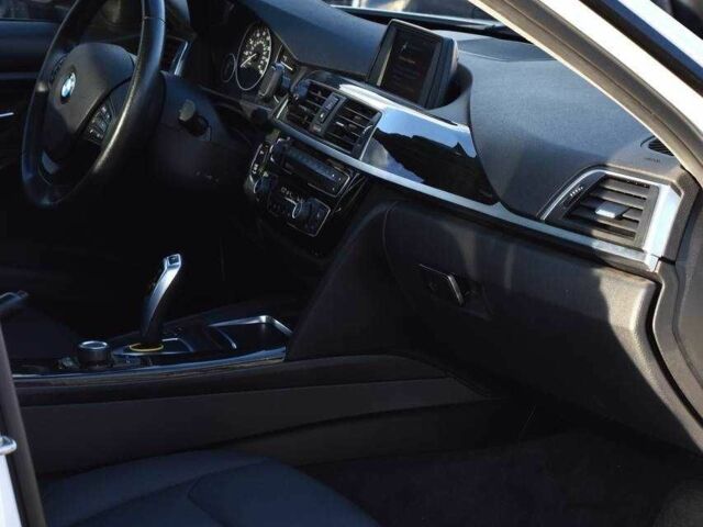 Белый БМВ 3 Серия, объемом двигателя 2 л и пробегом 87 тыс. км за 16290 $, фото 10 на Automoto.ua