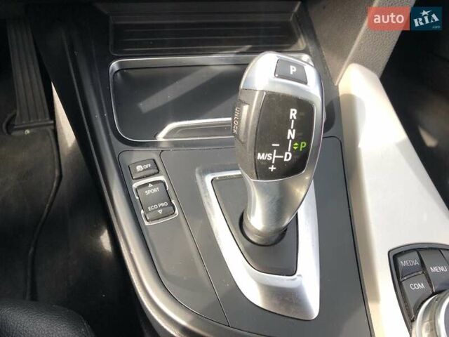 Белый БМВ 3 Серия, объемом двигателя 2 л и пробегом 95 тыс. км за 17300 $, фото 20 на Automoto.ua