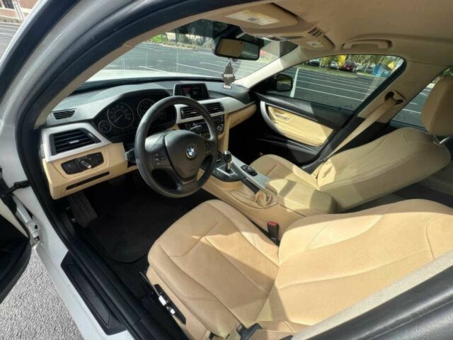 Білий БМВ 3 Серія, об'ємом двигуна 2 л та пробігом 42 тис. км за 11250 $, фото 7 на Automoto.ua