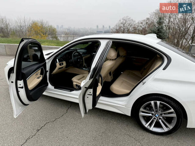 Белый БМВ 3 Серия, объемом двигателя 2 л и пробегом 120 тыс. км за 21500 $, фото 19 на Automoto.ua