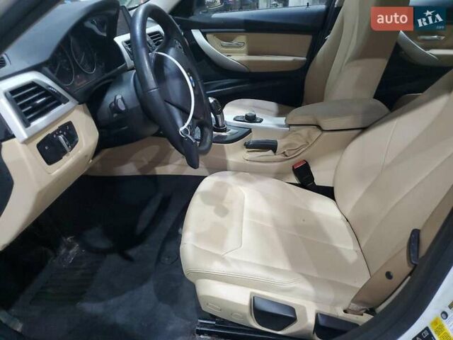 Білий БМВ 3 Серія, об'ємом двигуна 2 л та пробігом 95 тис. км за 2800 $, фото 6 на Automoto.ua