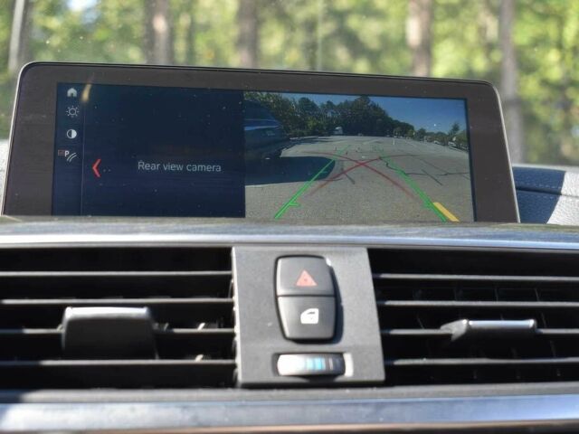 Белый БМВ 3 Серия, объемом двигателя 2 л и пробегом 49 тыс. км за 6000 $, фото 8 на Automoto.ua