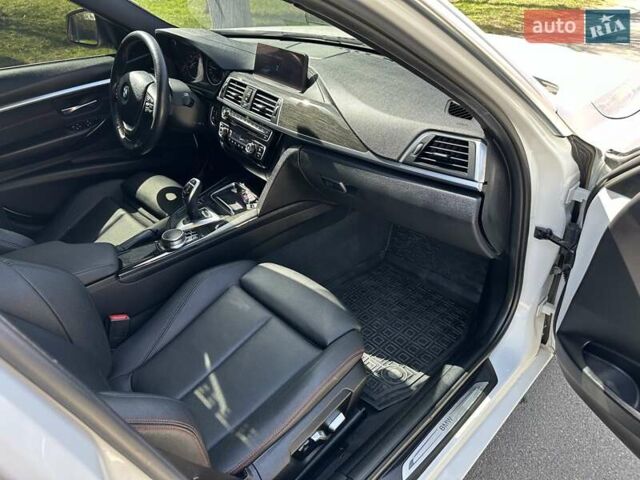 Белый БМВ 3 Серия, объемом двигателя 2 л и пробегом 130 тыс. км за 18800 $, фото 14 на Automoto.ua