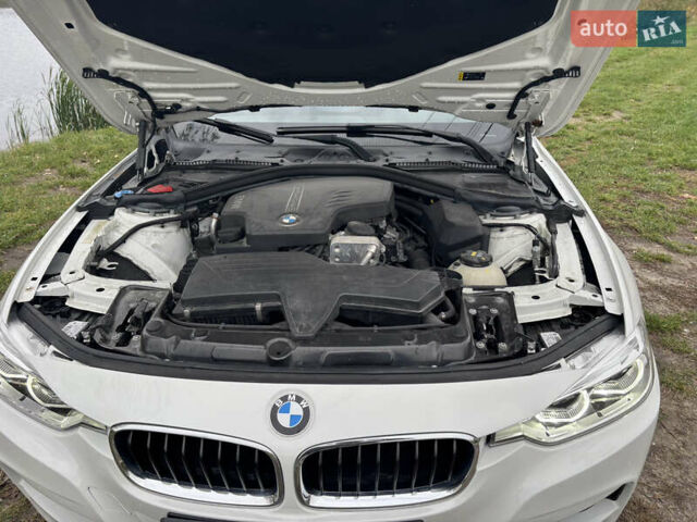 Белый БМВ 3 Серия, объемом двигателя 2 л и пробегом 119 тыс. км за 17900 $, фото 16 на Automoto.ua
