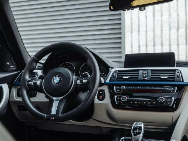 Белый БМВ 3 Серия, объемом двигателя 3 л и пробегом 40 тыс. км за 6700 $, фото 10 на Automoto.ua