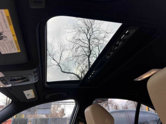 Білий БМВ 3 Серія, об'ємом двигуна 2 л та пробігом 55 тис. км за 16900 $, фото 18 на Automoto.ua