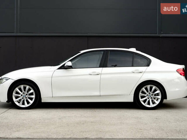 Белый БМВ 3 Серия, объемом двигателя 2 л и пробегом 105 тыс. км за 16100 $, фото 18 на Automoto.ua