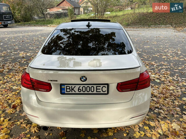 Белый БМВ 3 Серия, объемом двигателя 2 л и пробегом 97 тыс. км за 15500 $, фото 8 на Automoto.ua