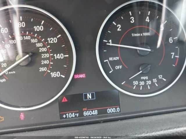 Білий БМВ 3 Серія, об'ємом двигуна 2 л та пробігом 66 тис. км за 3000 $, фото 13 на Automoto.ua