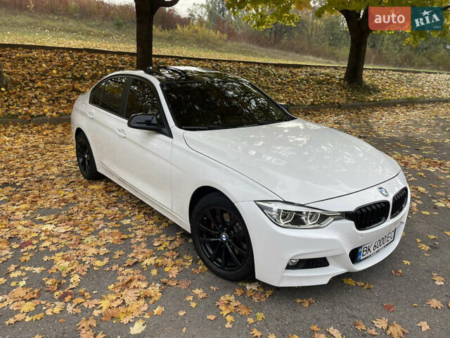 Белый БМВ 3 Серия, объемом двигателя 2 л и пробегом 97 тыс. км за 15500 $, фото 5 на Automoto.ua