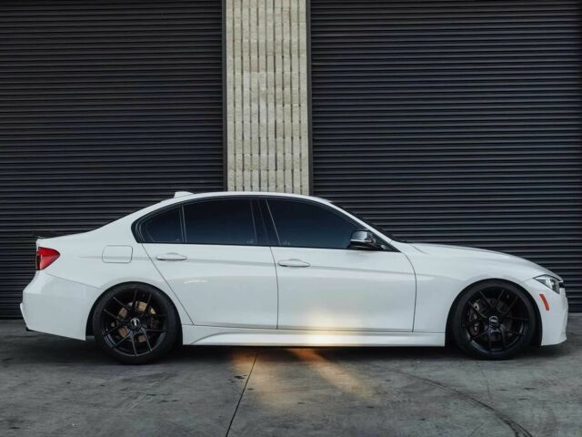 Белый БМВ 3 Серия, объемом двигателя 3 л и пробегом 40 тыс. км за 6700 $, фото 7 на Automoto.ua