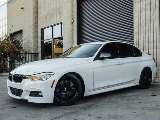 Белый БМВ 3 Серия, объемом двигателя 3 л и пробегом 40 тыс. км за 6700 $, фото 2 на Automoto.ua