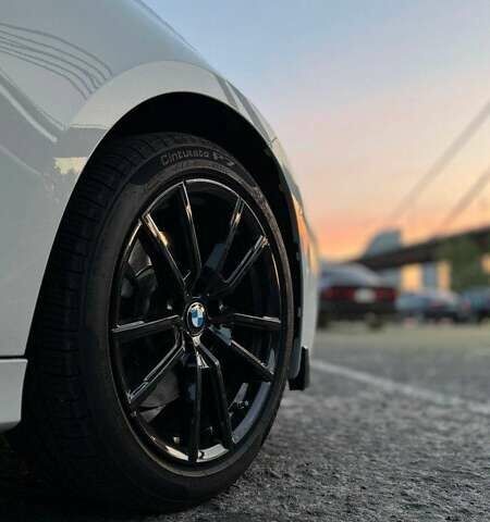 Білий БМВ 3 Серія, об'ємом двигуна 2 л та пробігом 94 тис. км за 20300 $, фото 2 на Automoto.ua