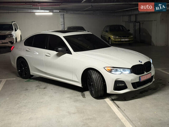 Білий БМВ 3 Серія, об'ємом двигуна 2 л та пробігом 68 тис. км за 29999 $, фото 12 на Automoto.ua