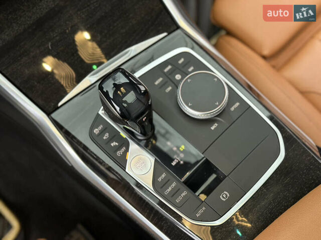 Білий БМВ 3 Серія, об'ємом двигуна 2 л та пробігом 69 тис. км за 30500 $, фото 35 на Automoto.ua