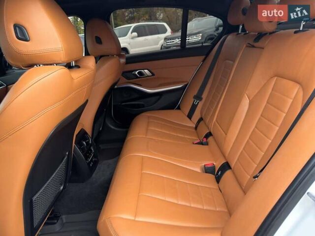 Белый БМВ 3 Серия, объемом двигателя 0 л и пробегом 69 тыс. км за 34500 $, фото 44 на Automoto.ua
