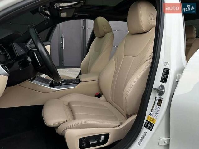 Белый БМВ 3 Серия, объемом двигателя 2 л и пробегом 95 тыс. км за 26500 $, фото 7 на Automoto.ua