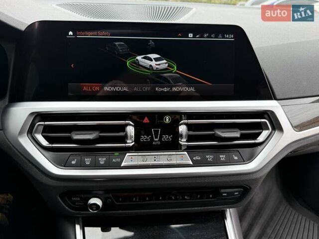 Белый БМВ 3 Серия, объемом двигателя 2 л и пробегом 111 тыс. км за 28900 $, фото 46 на Automoto.ua