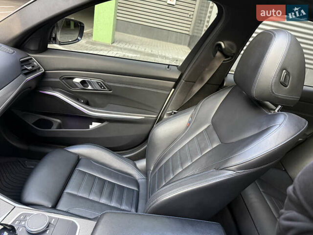 Білий БМВ 3 Серія, об'ємом двигуна 3 л та пробігом 78 тис. км за 40000 $, фото 25 на Automoto.ua