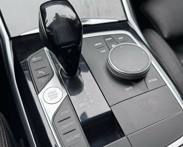 Белый БМВ 3 Серия, объемом двигателя 2 л и пробегом 143 тыс. км за 27499 $, фото 9 на Automoto.ua