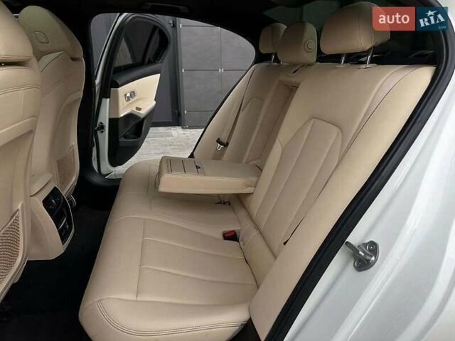 Белый БМВ 3 Серия, объемом двигателя 2 л и пробегом 95 тыс. км за 26500 $, фото 8 на Automoto.ua