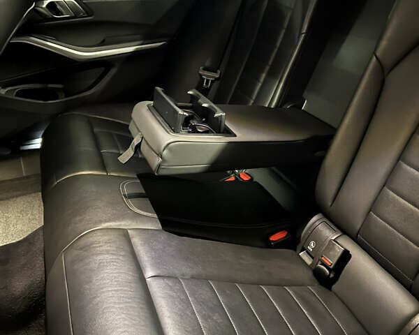 Белый БМВ 3 Серия, объемом двигателя 2 л и пробегом 54 тыс. км за 33200 $, фото 18 на Automoto.ua