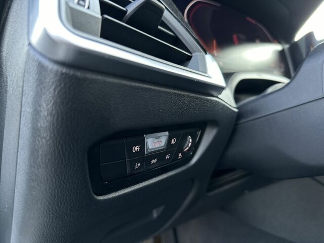 Белый БМВ 3 Серия, объемом двигателя 2 л и пробегом 105 тыс. км за 26800 $, фото 6 на Automoto.ua