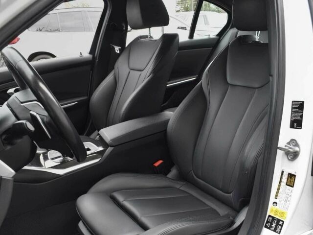 БМВ 3 Серия 2019 в Хмельницком на Automoto.ua Белый БМВ 3 Серия, объемом двигателя 2 л и пробегом 30 тыс. км за 9800 $, фото 10 на Automoto.ua