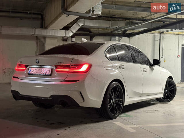 Білий БМВ 3 Серія, об'ємом двигуна 2 л та пробігом 68 тис. км за 29999 $, фото 8 на Automoto.ua