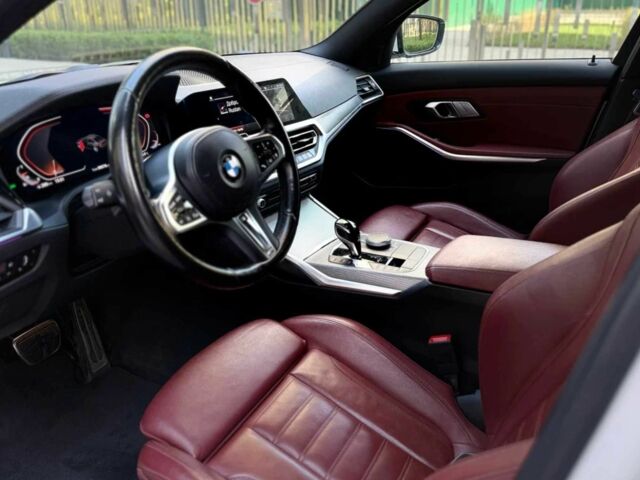 БМВ 3 Серия 2019 в Одессе на Automoto.ua Белый БМВ 3 Серия, объемом двигателя 2 л и пробегом 127 тыс. км за 27000 $, фото 5 на Automoto.ua