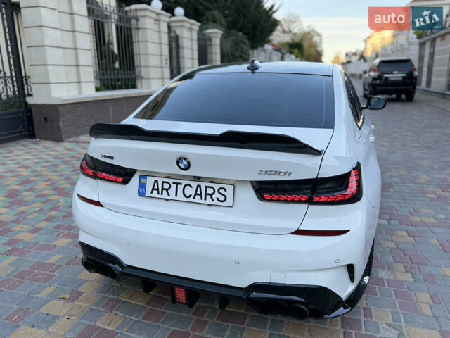 Білий БМВ 3 Серія, об'ємом двигуна 2 л та пробігом 167 тис. км за 25999 $, фото 11 на Automoto.ua