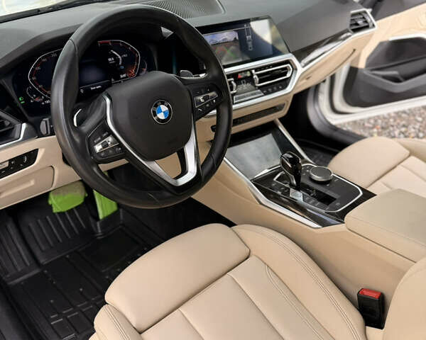 Белый БМВ 3 Серия, объемом двигателя 2 л и пробегом 155 тыс. км за 25800 $, фото 30 на Automoto.ua