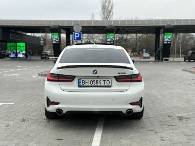 Белый БМВ 3 Серия, объемом двигателя 2 л и пробегом 105 тыс. км за 26800 $, фото 18 на Automoto.ua