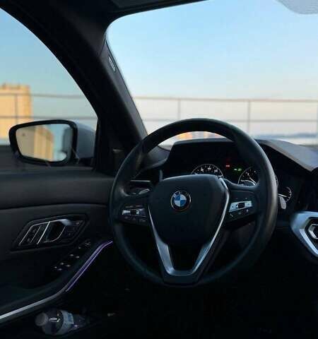 Білий БМВ 3 Серія, об'ємом двигуна 2 л та пробігом 94 тис. км за 20300 $, фото 5 на Automoto.ua