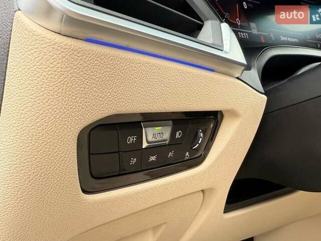БМВ 3 Серия 2019 в Киеве на Automoto.ua Белый БМВ 3 Серия, объемом двигателя 2 л и пробегом 65 тыс. км за 29999 $, фото 21 на Automoto.ua