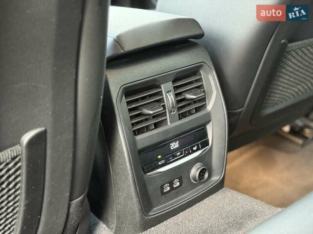 БМВ 3 Серия 2019 в Днепре (Днепропетровске) на Automoto.ua Белый БМВ 3 Серия, объемом двигателя 2 л и пробегом 63 тыс. км за 32600 $, фото 25 на Automoto.ua