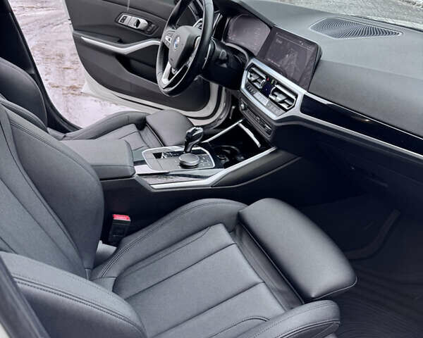 Белый БМВ 3 Серия, объемом двигателя 2 л и пробегом 143 тыс. км за 27499 $, фото 15 на Automoto.ua