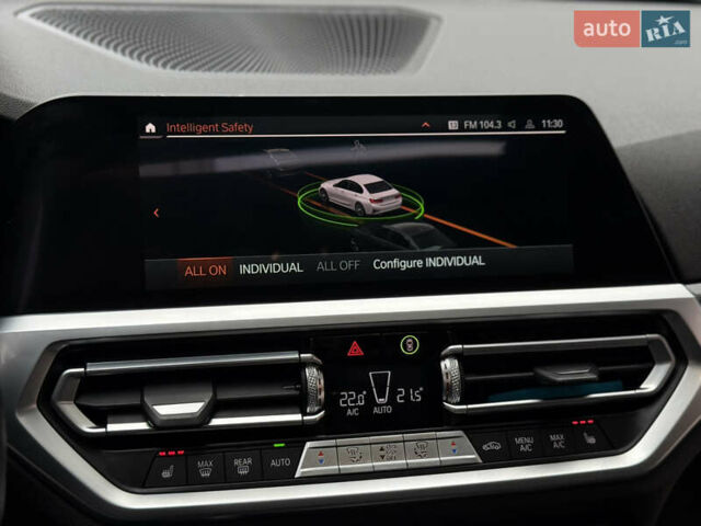 Белый БМВ 3 Серия, объемом двигателя 2 л и пробегом 99 тыс. км за 29999 $, фото 55 на Automoto.ua