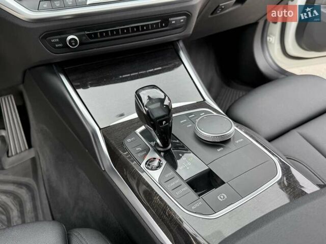 Белый БМВ 3 Серия, объемом двигателя 2 л и пробегом 111 тыс. км за 28900 $, фото 31 на Automoto.ua