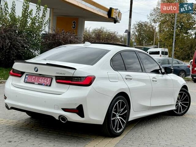 Белый БМВ 3 Серия, объемом двигателя 2 л и пробегом 111 тыс. км за 28900 $, фото 3 на Automoto.ua