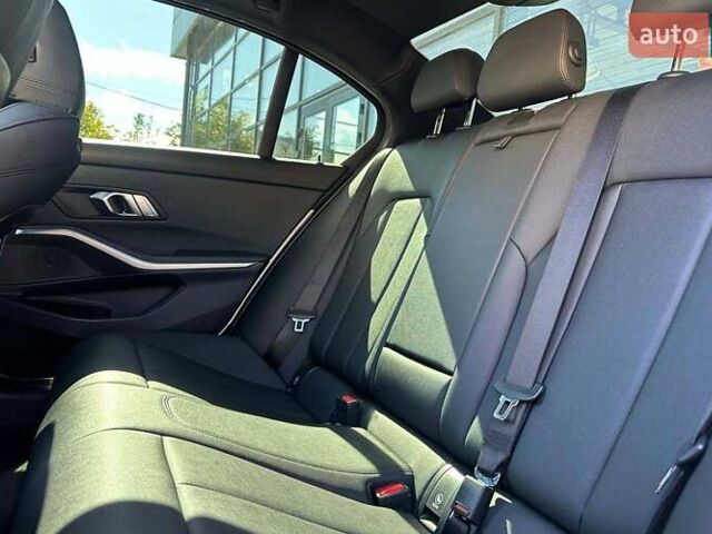 Белый БМВ 3 Серия, объемом двигателя 2 л и пробегом 98 тыс. км за 31200 $, фото 18 на Automoto.ua