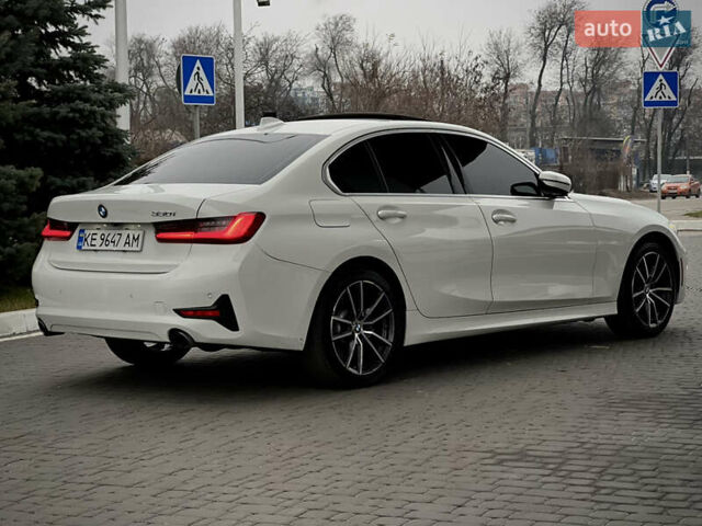 Белый БМВ 3 Серия, объемом двигателя 2 л и пробегом 100 тыс. км за 26300 $, фото 2 на Automoto.ua