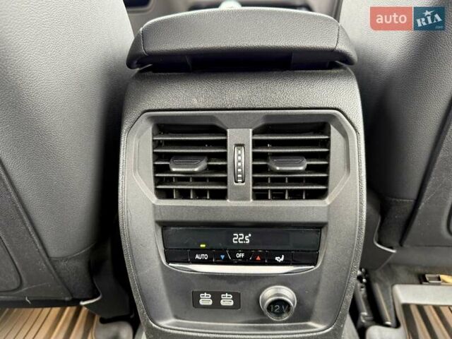 Белый БМВ 3 Серия, объемом двигателя 2 л и пробегом 111 тыс. км за 28900 $, фото 48 на Automoto.ua