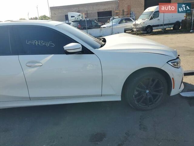 Білий БМВ 3 Серія, об'ємом двигуна 2 л та пробігом 128 тис. км за 18999 $, фото 3 на Automoto.ua