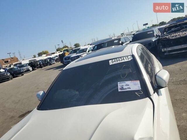 Білий БМВ 3 Серія, об'ємом двигуна 2 л та пробігом 128 тис. км за 18999 $, фото 11 на Automoto.ua