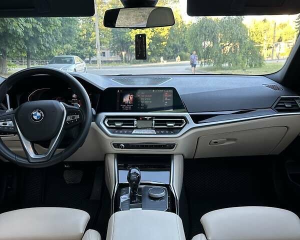 Білий БМВ 3 Серія, об'ємом двигуна 2 л та пробігом 205 тис. км за 25999 $, фото 24 на Automoto.ua