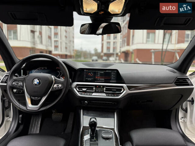 Белый БМВ 3 Серия, объемом двигателя 2 л и пробегом 99 тыс. км за 29999 $, фото 42 на Automoto.ua