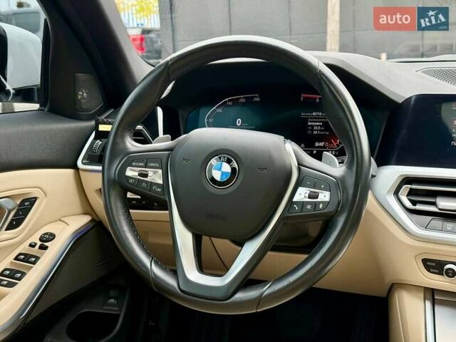 БМВ 3 Серия 2019 в Киеве на Automoto.ua Белый БМВ 3 Серия, объемом двигателя 2 л и пробегом 65 тыс. км за 29999 $, фото 24 на Automoto.ua